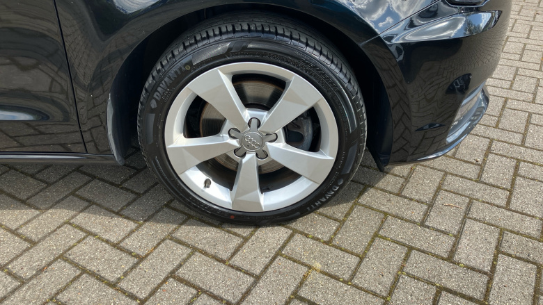 Audi A1 1.4 TFSI Sport 5dr S Tronic Petrol Hatchback